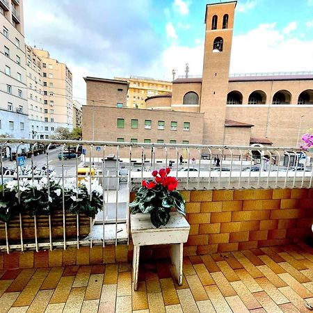 Lucens Domus Appartamento Roma Quartiere Trieste - Vicino Metro B1 - المظهر الخارجي الصورة