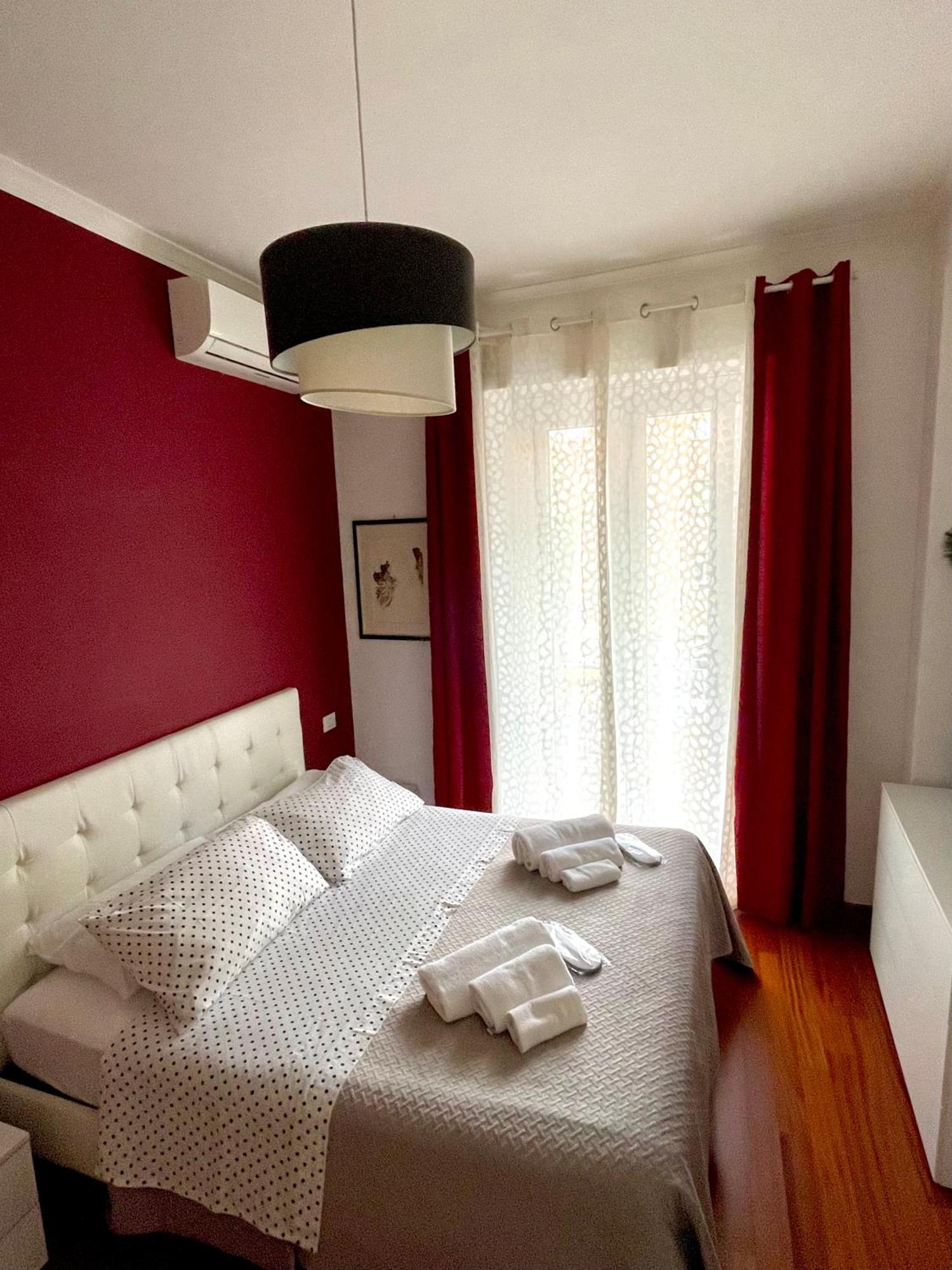 Lucens Domus Appartamento Roma Quartiere Trieste - Vicino Metro B1 - المظهر الخارجي الصورة