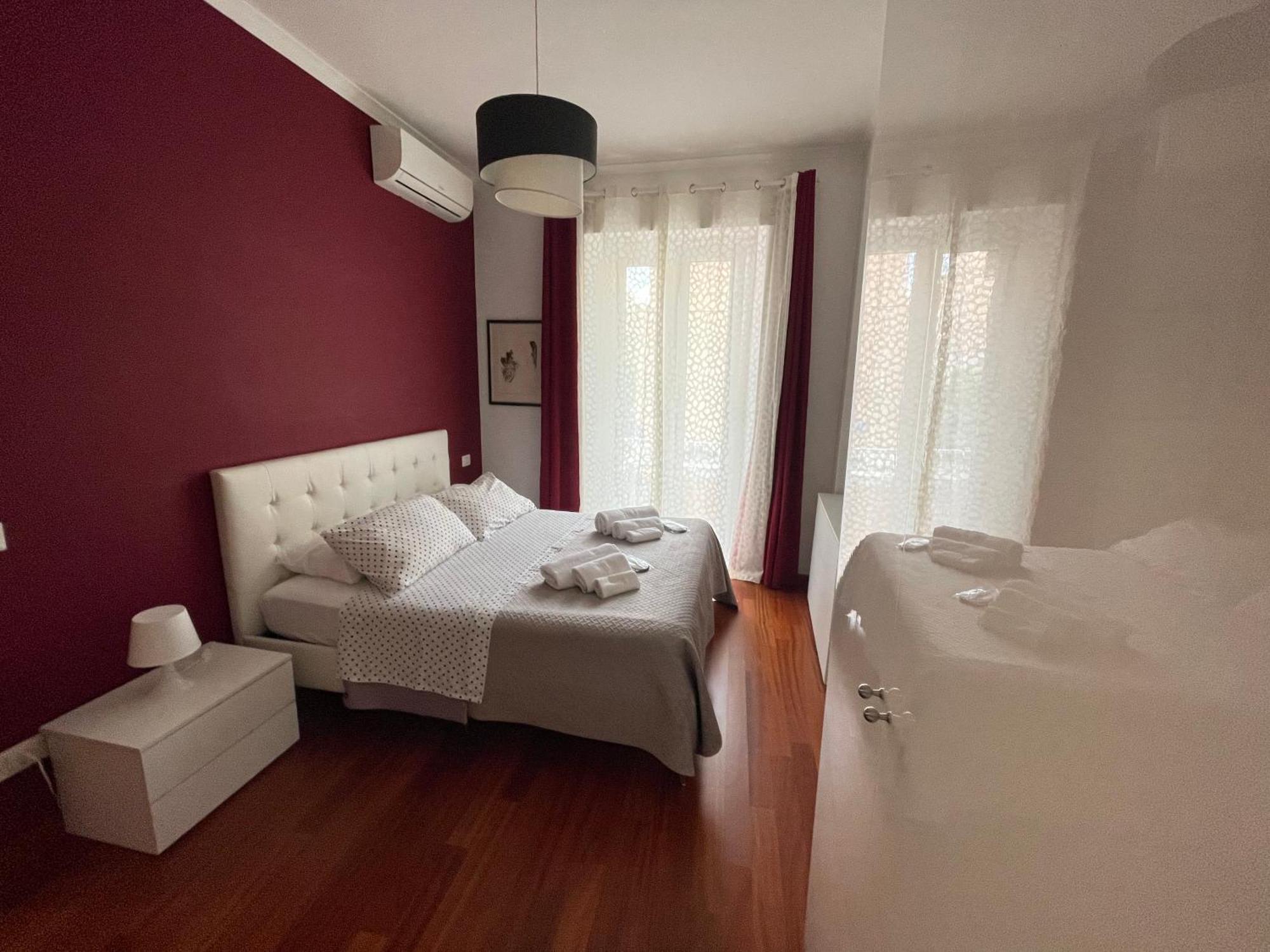 Lucens Domus Appartamento Roma Quartiere Trieste - Vicino Metro B1 - المظهر الخارجي الصورة